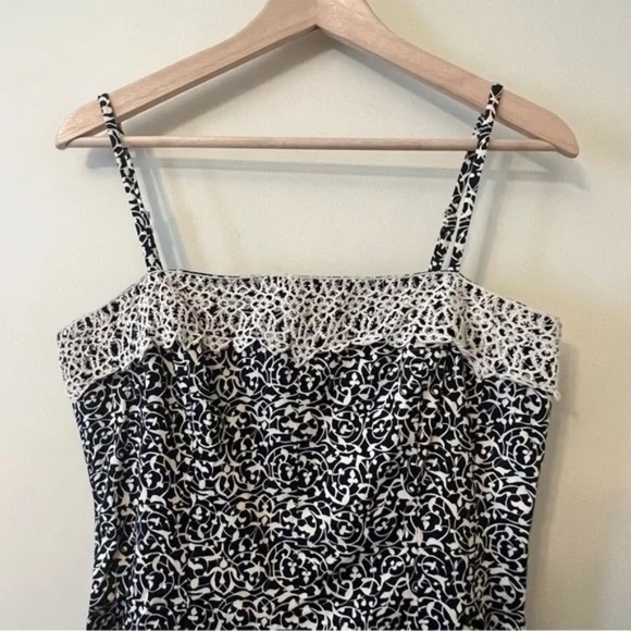 Nine West Size 8 Cotton Dress with Lace Detail - Picture 7 of 7